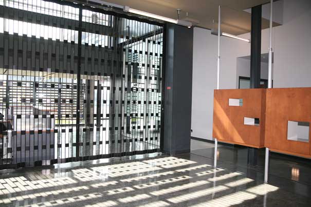 Mobilflex_s-525_side-folding_grille